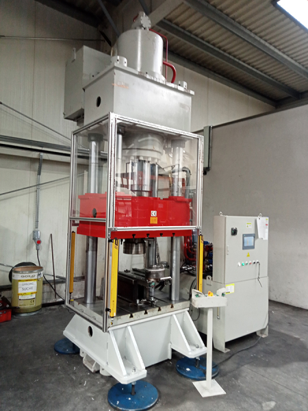 prasa hydrauliczna YCT32-400T